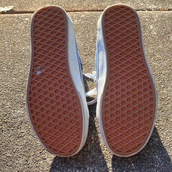 NWOT vans - Picture 4 of 4